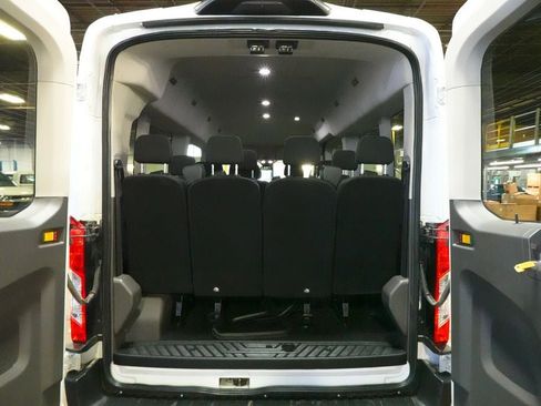 Used 2023 Ford Transit 350 XLT image 19