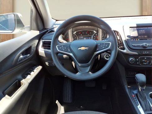 Certified 2022 Chevrolet Equinox LT FWD image 23