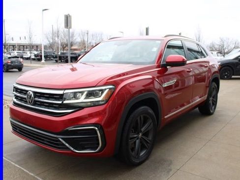 Used 2022 Volkswagen Atlas Cross Sport SEL R-Line image 3