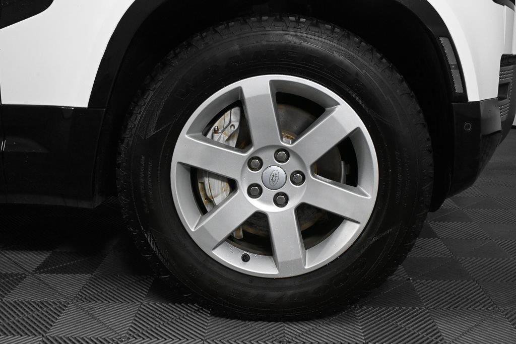 Used 2023 Land Rover Defender 110 X-Dynamic SE AWD/4WD image 7