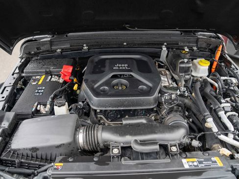 Used 2023 Jeep Wrangler Unlimited Rubicon 4xe w/ Cold Weather Group image 28