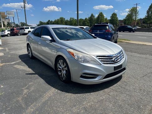 Used 2013 Hyundai Azera FWD image 5