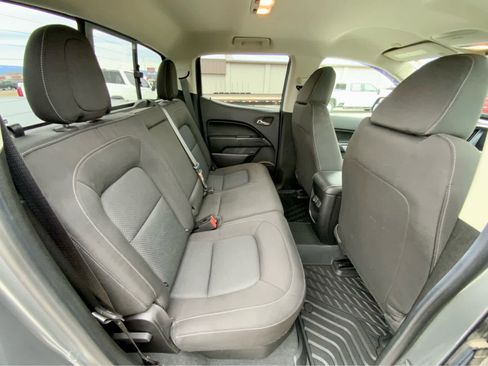 Used 2019 Chevrolet Colorado LT w/ LT Convenience Package image 30