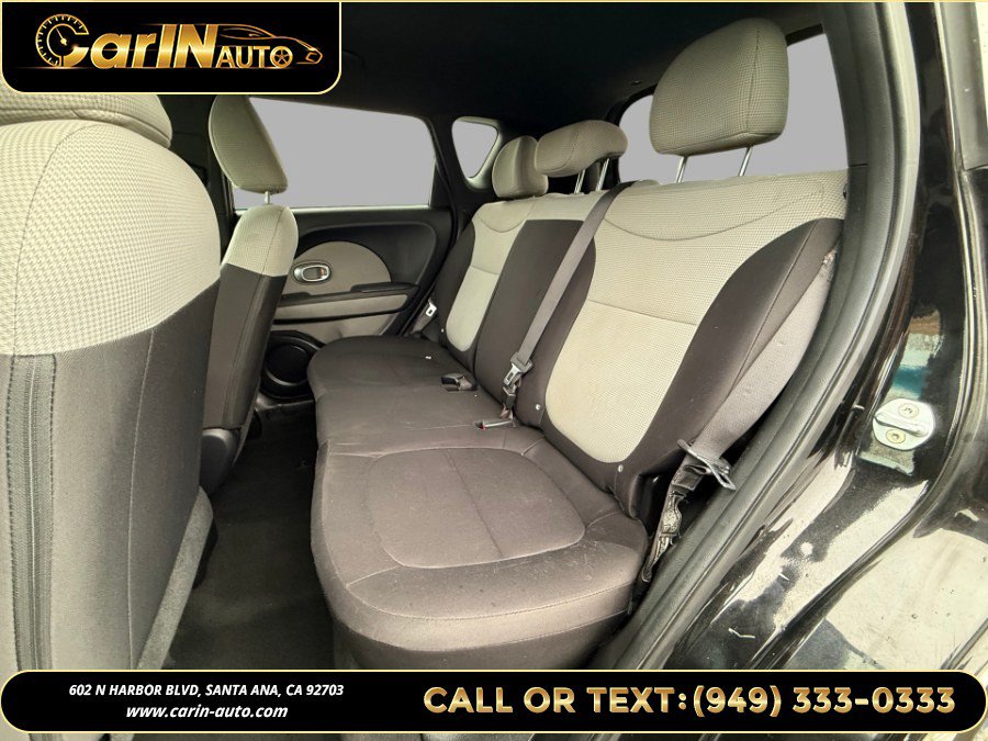 Used 2015 Kia Soul FWD image 14