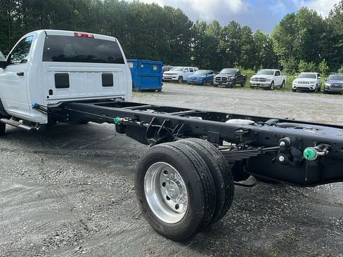 New 2025 RAM 5500 Tradesman image 10