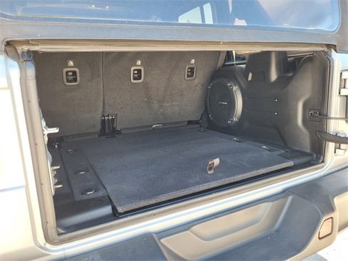 Certified 2022 Jeep Wrangler Unlimited Sahara image 9