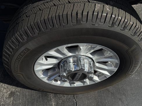 Used 2020 Ford F350 XLT image 18