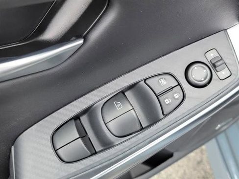 New 2025 Nissan Sentra SR w/ SR Premium Package image 16