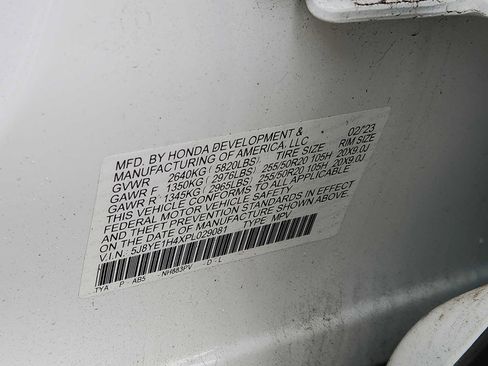 Used 2023 Acura MDX SH-AWD w/ Technology Package image 28