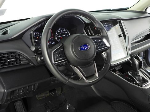 Certified 2025 Subaru Outback Premium AWD/4WD image 30