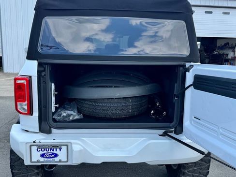 Used 2025 Ford Bronco 4-Door AWD/4WD image 36