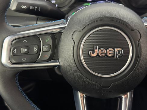 Used 2024 Jeep Wrangler High Altitude image 21