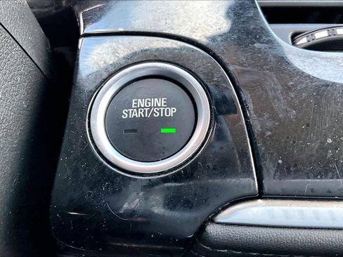 Used 2019 Buick Encore Essence image 29