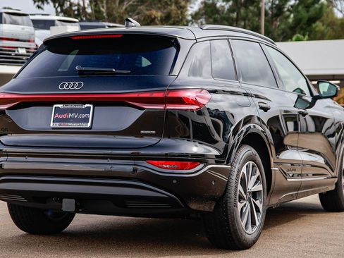 New 2025 Audi Q6 e-tron Premium AWD/4WD image 6