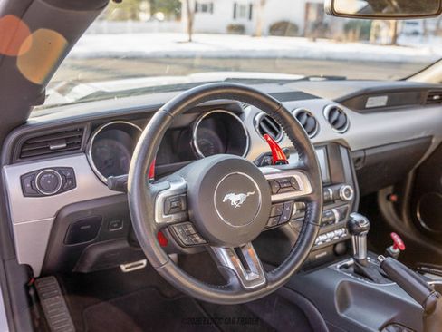 Used 2017 Ford Mustang GT Premium image 24