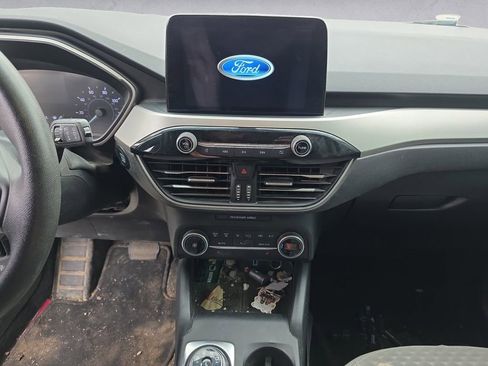 Used 2020 Ford Escape SE FWD image 11