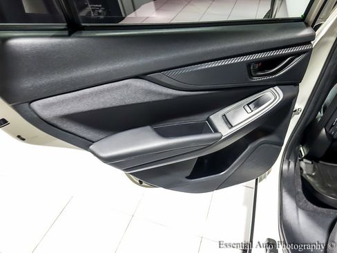 Used 2018 Subaru Crosstrek 2.0i Premium image 27