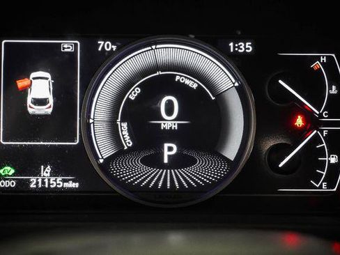 Certified 2024 Lexus UX 250h FWD image 15