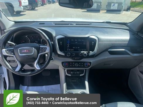 Used 2024 GMC Terrain SLT FWD image 20