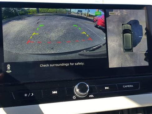 New 2025 Mitsubishi Outlander SE image 27