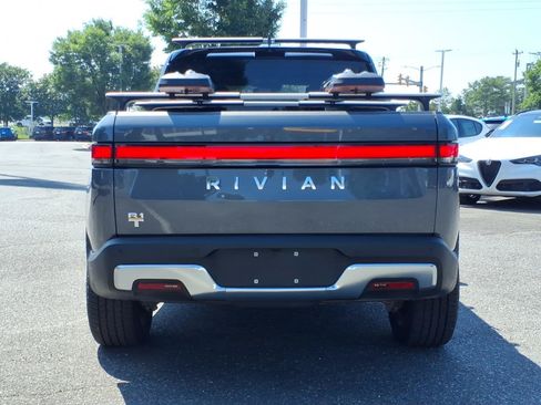 Used 2022 Rivian R1T Adventure AWD/4WD image 16