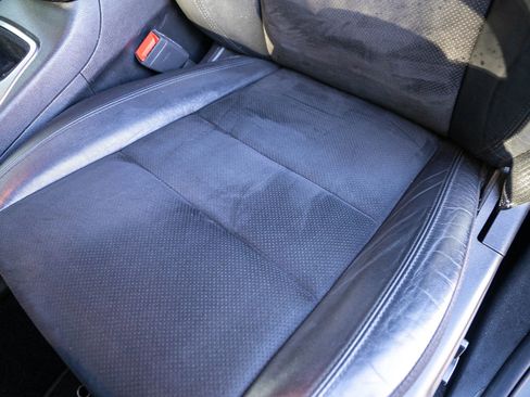 Used 2020 Jeep Grand Cherokee Altitude image 34