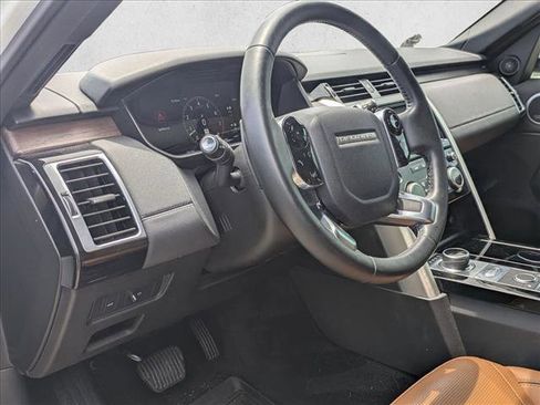 Used 2020 Land Rover Discovery HSE AWD/4WD image 9