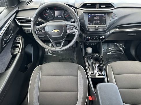 Certified 2023 Chevrolet TrailBlazer LT FWD image 19