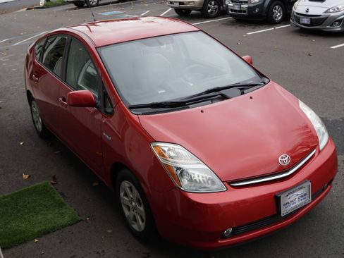 Used 2009 Toyota Prius Touring FWD image 8