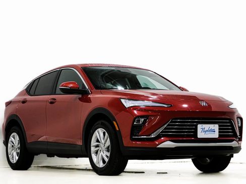 Used 2024 Buick Envista Preferred w/ Convenience II Package image 1