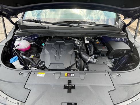 Used 2026 Kia Carnival FWD image 30