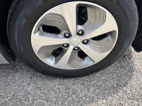 Used 2015 Kia Optima LX w/ Hybrid Convenience Package image 18