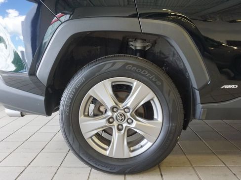 Used 2023 Toyota RAV4 LE AWD/4WD image 30