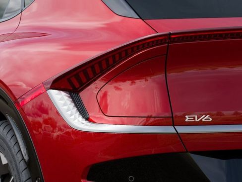 New 2026 Kia EV6 Wind AWD/4WD image 11