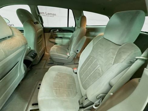 Used 2015 Buick Enclave Convenience w/ Trailering Package FWD image 22