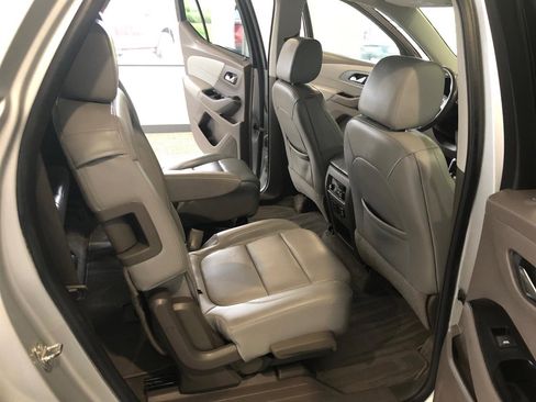 Used 2019 Chevrolet Traverse Premier image 15