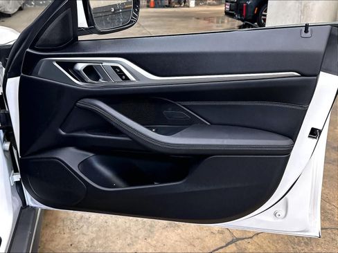 Used 2023 BMW i4 eDrive40 RWD image 26