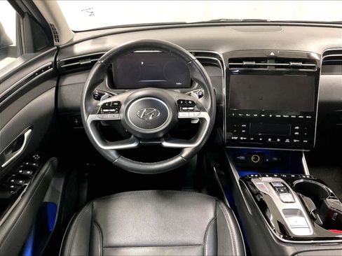Used 2024 Hyundai Tucson Limited image 17