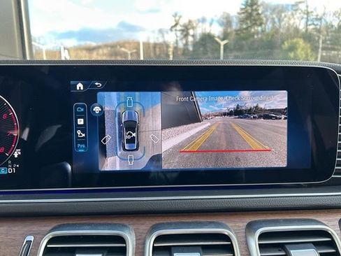 Used 2025 Mercedes-Benz GLE 350 4MATIC image 26