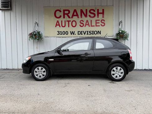 Used 2009 Hyundai Accent GS w/ Popular Equipment Pkg 2 FWD image 7