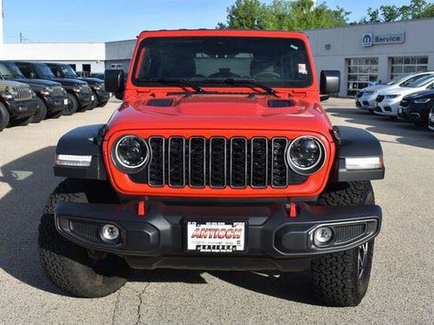 Used 2026 Jeep Wrangler Unlimited Rubicon AWD/4WD image 11
