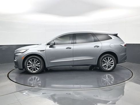 Used 2024 Buick Enclave Avenir w/ Avenir Technology Package AWD/4WD image 8