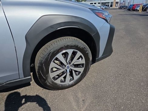 Certified 2025 Subaru Outback Premium image 8