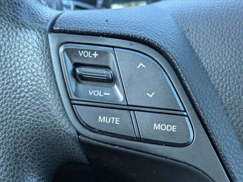Used 2017 Hyundai Santa Fe Sport AWD/4WD image 5