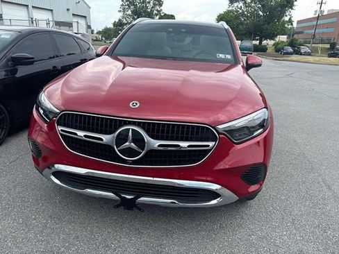 Used 2026 Mercedes-Benz GLC 300 4MATIC image 2