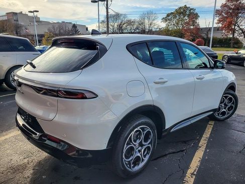 New 2025 Alfa Romeo Tonale w/ Active Assist Package image 7