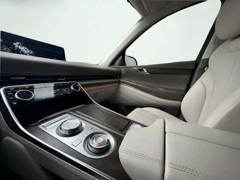 Used 2023 Genesis GV80 2.5T image 70