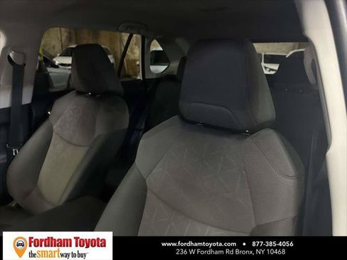 Certified 2025 Toyota RAV4 XLE AWD/4WD image 18