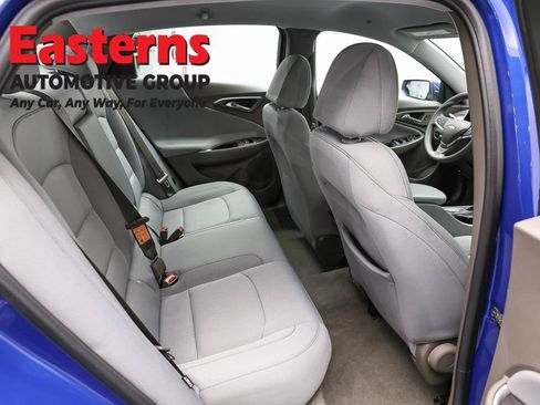 Used 2023 Chevrolet Malibu LT FWD image 23