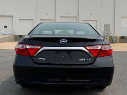 Used 2017 Toyota Camry LE FWD image 5